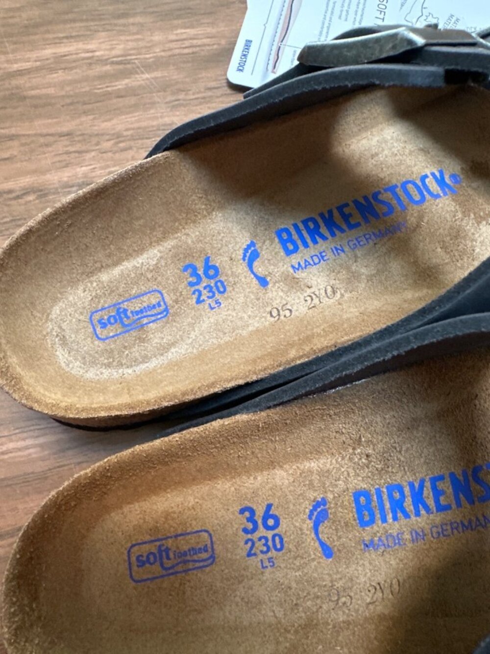 Birkenstock Arizona Black Leather Sandals Narrow Fit Soft Footbed Women Size 5 - Picture 9 of 10